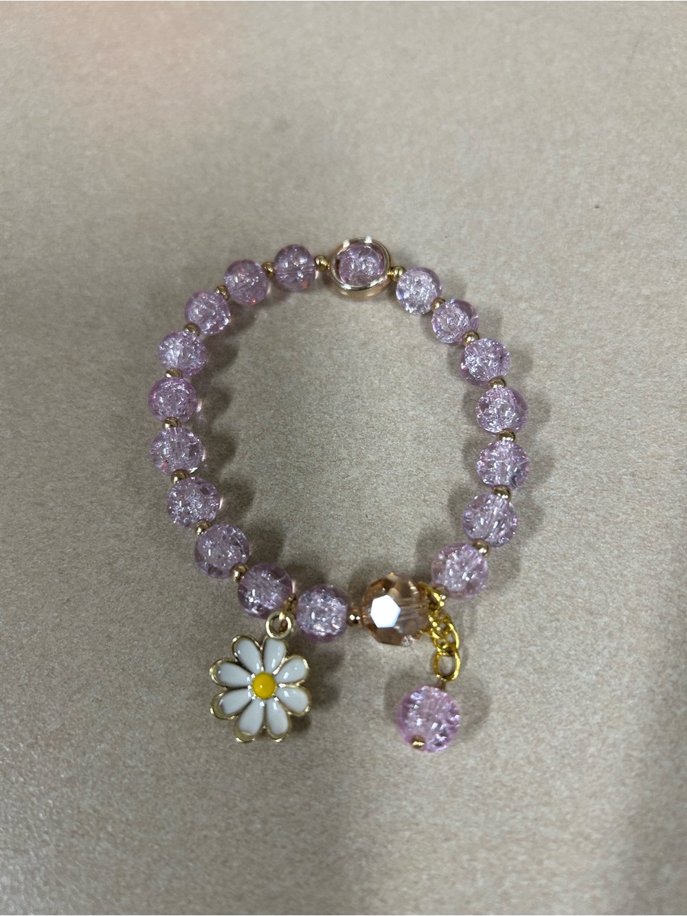 Lilac Daisy Charm Beaded Bracelet - Unbranded